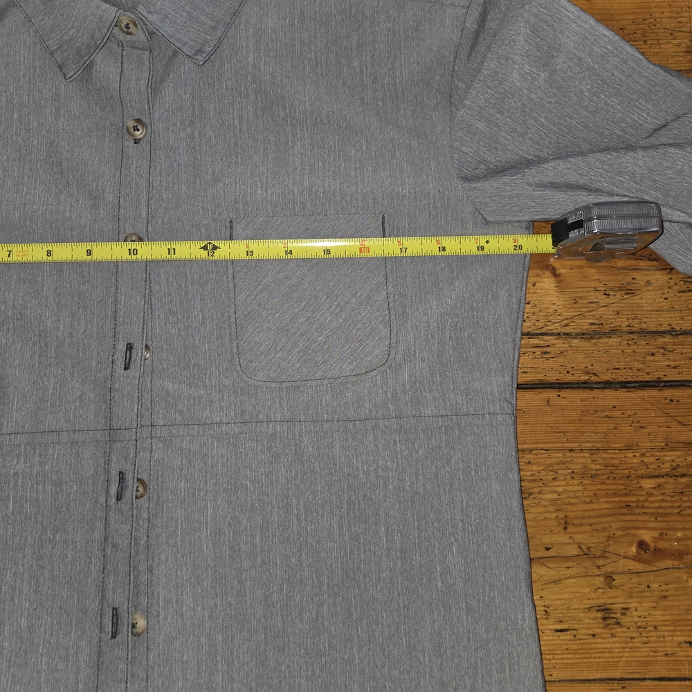 The North Face Women's Gray Button Down Shirt - Picture 6 of 8